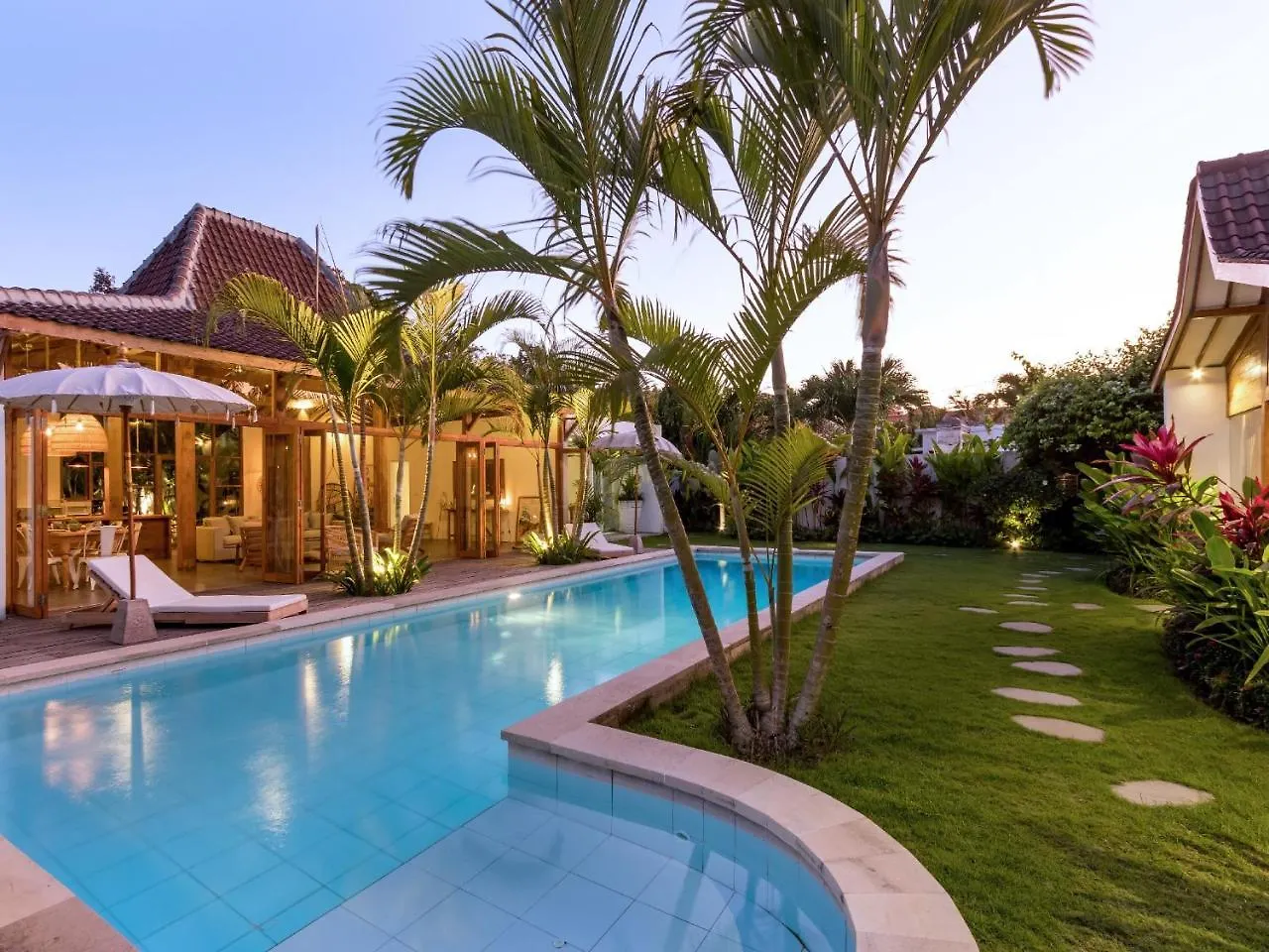 Villa Atmo Seminyak  Indonesia