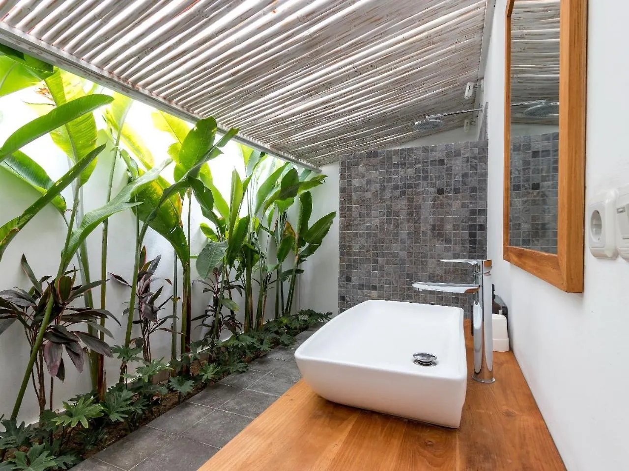 Villa Atmo Seminyak   Seminyak (Bali)