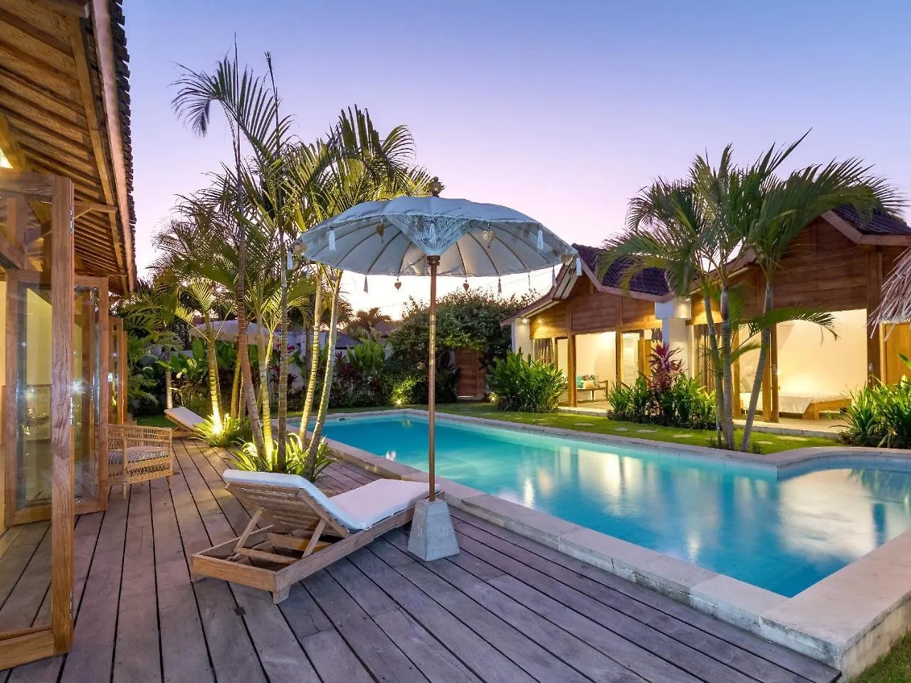 Villa Atmo Seminyak   Seminyak (Bali)