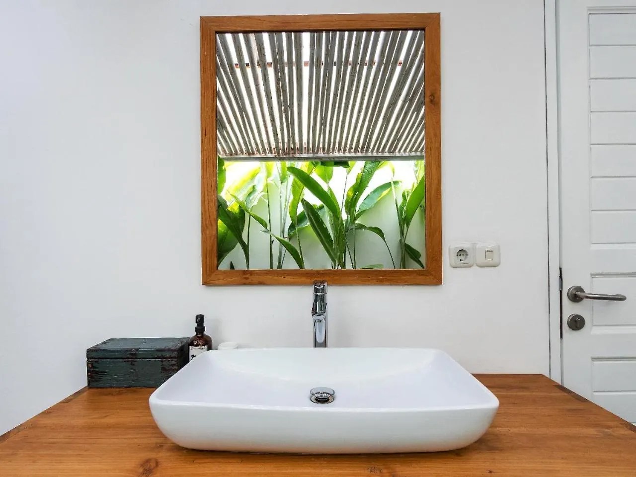 Villa Atmo Seminyak  Seminyak (Bali)