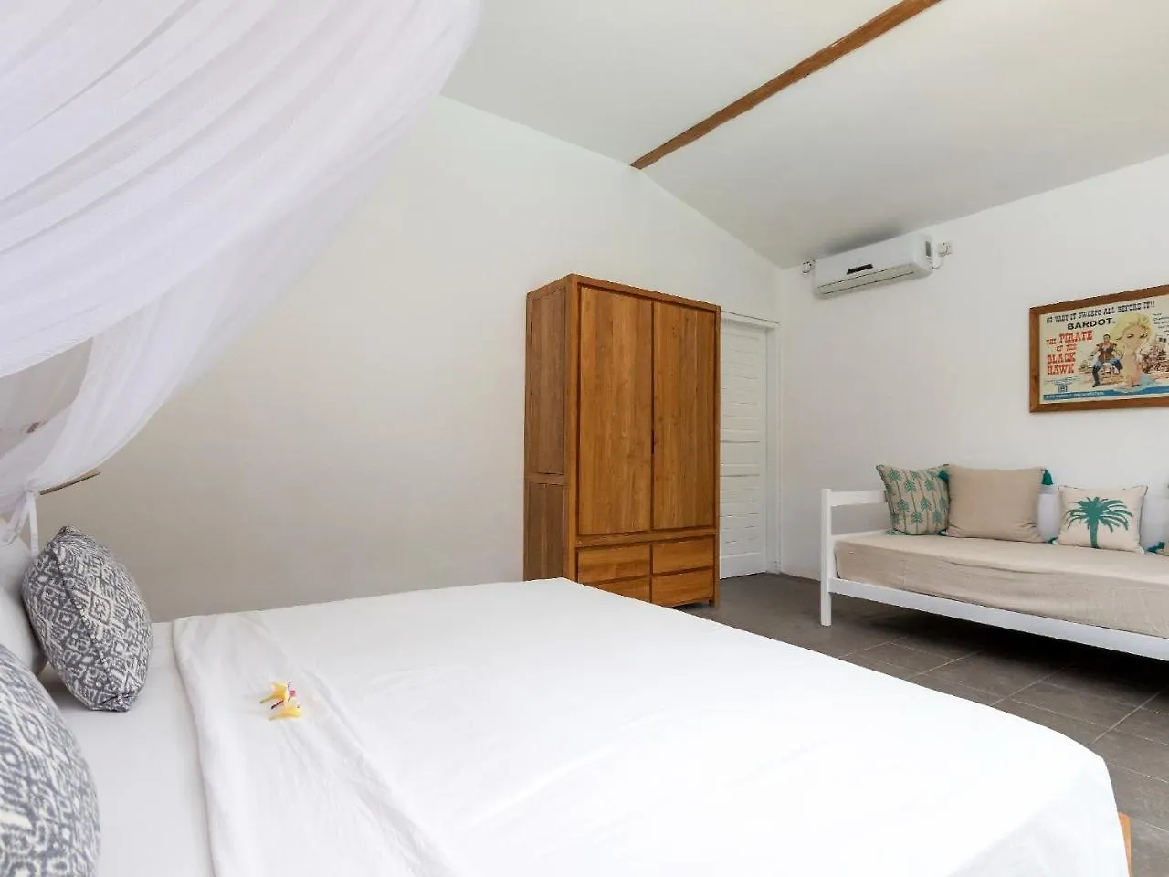 Villa Atmo Seminyak   Seminyak (Bali)