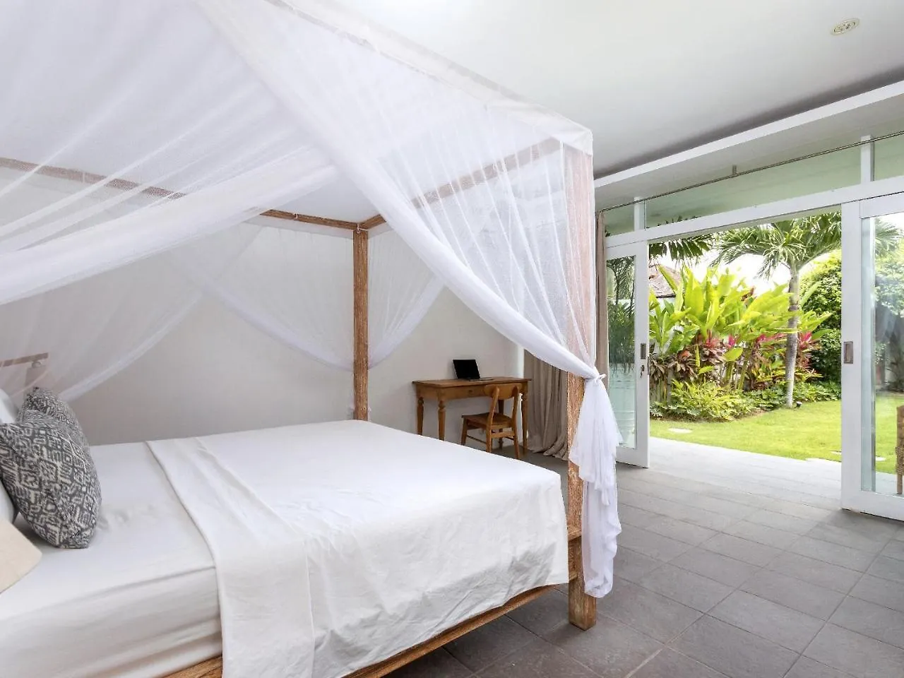 Villa Atmo Seminyak